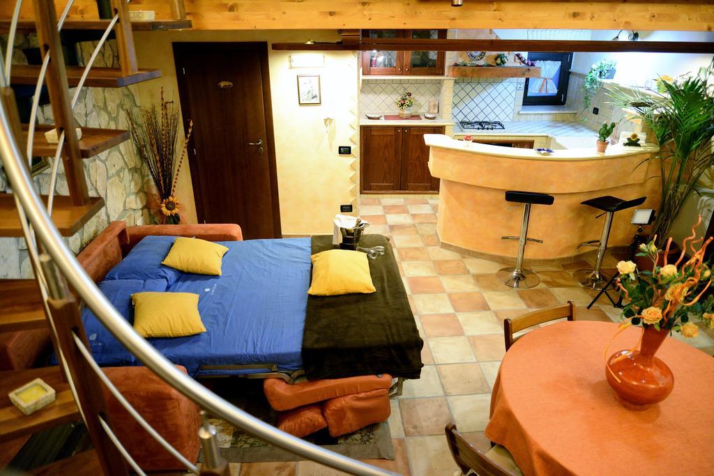 Alla Corte Dei Ventimiglia Montelepre Δωμάτιο φωτογραφία