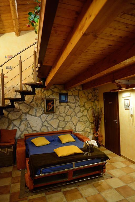 Alla Corte Dei Ventimiglia Montelepre Εξωτερικό φωτογραφία