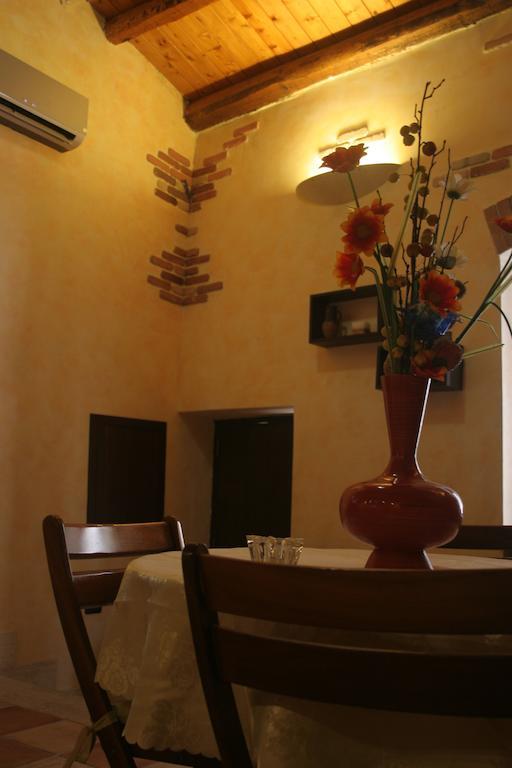 Alla Corte Dei Ventimiglia Montelepre Εξωτερικό φωτογραφία