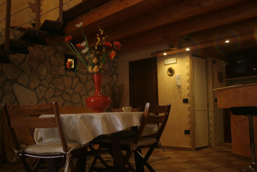 Alla Corte Dei Ventimiglia Montelepre Εξωτερικό φωτογραφία